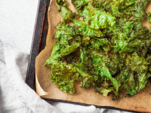 baked easy kale chips